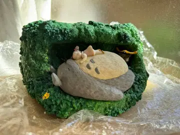 이웃집 토토로 낮잠 플랜터 박스 있음