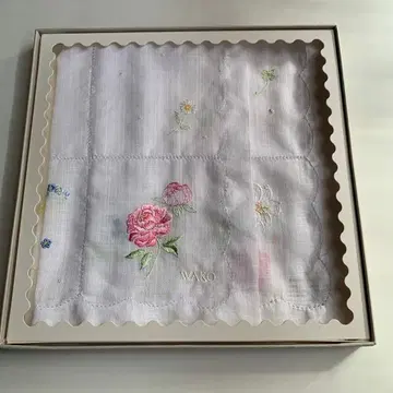 새상품 미사용 와코 WAKO 손수건 꽃무늬 자수 코튼 손수건