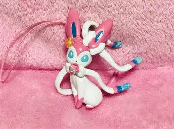 포켓몬 센터 한정판 부활절 피규어 스트랩 니피아 부활절