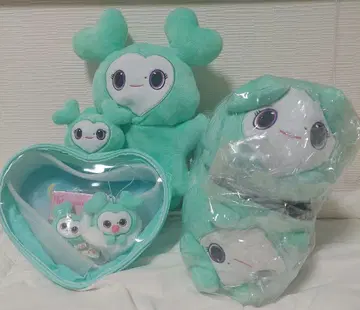 TWICE LOVELYS 미나 바디백 아기싸개 마스코트 등 5점