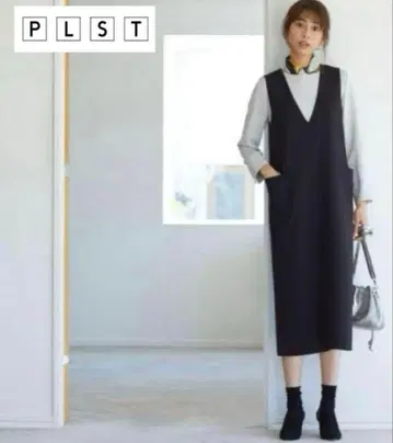 플라스테 PLST 웜 리저브 오버롤 스커트 블랙