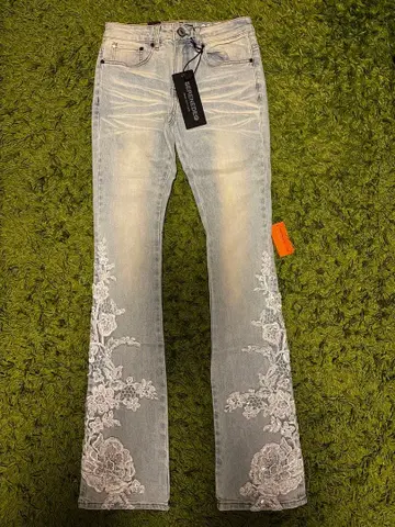 SERENEDE 세레나데 플레어 데님 28