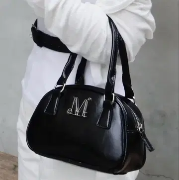 mucent Nar Metal Logo Mini Crossbody Bag