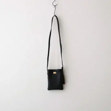 Hender Scheme twist buckle bag XS
