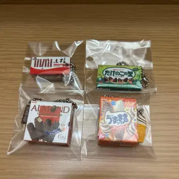 메이지 바스락 참 타케노코노사토 나뭇가지 모리나가 제과 마스코트 참