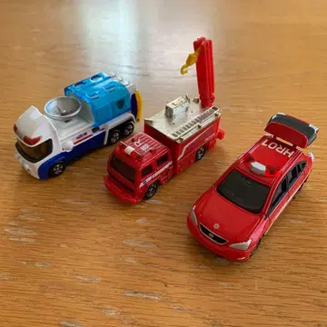 토미카 하이퍼레스큐, 레스큐 작업차 항구R, 블루폴리스