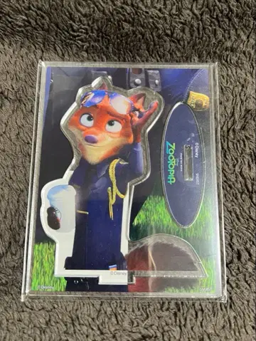 주토피아 아크릴 스탠드 닉