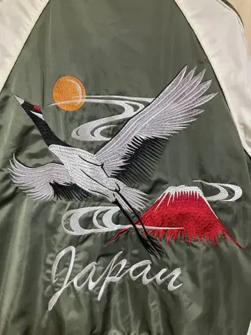 학, 후지산 자수 스카잔 모스그린 L 라스트입니다! 선착순!