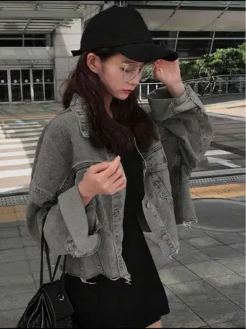 그레이 오버 사이즈 데님 자켓