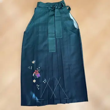 하카마 짙은 녹색 자수 꽃무늬 졸업식 사은회 일본 의류