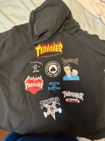 THRASHER 후드티