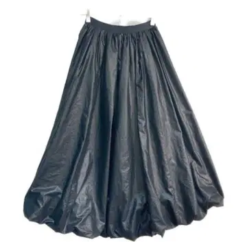 emmi 블랙 볼륨 벌룬 스커트