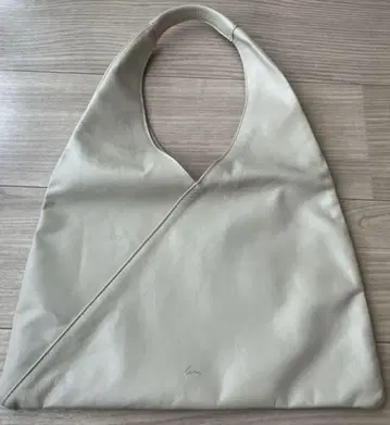 CAPRICIEUX LE MAGE 트라이앵글 토트백