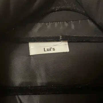 Lui's 블랙 다운 자켓 M 사이즈