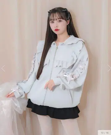 허니 시나몬 소매 리본 배색 프릴 저지 그레이