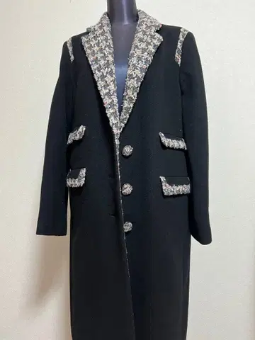 울 트위드 롱 코트