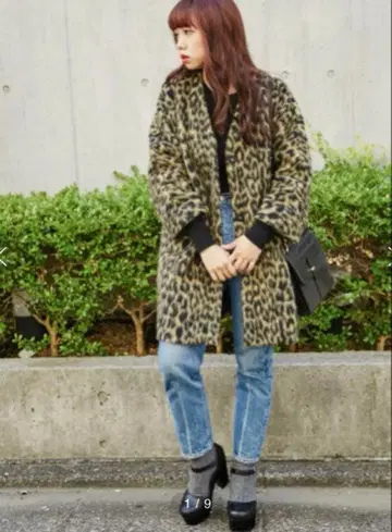 SLY 레오파드 무늬 코트