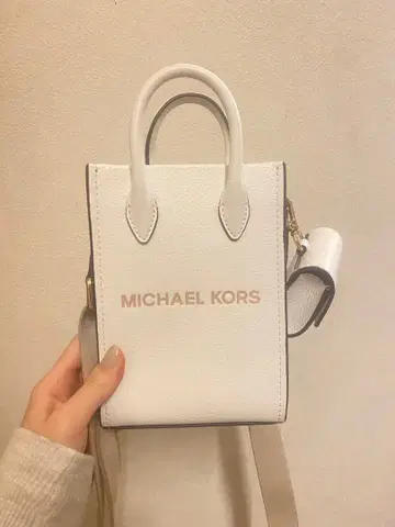 MICHAEL KORS 화이트 숄더백 세트