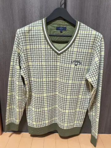 캘러웨이 체크 무늬 V넥 니트 LL 사이즈