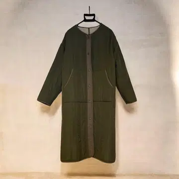 KBF 퀼트 보아 코트 리버서블 롱 코트