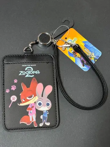 [ 익명 배송 ] 주토피아2 릴 달린 패스 케이스 닉&주디