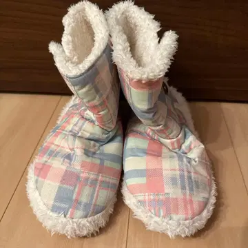 젤라또피케 모코모코 룸슈즈