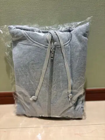 칸쟈니에이또 47 투어 GR8EST 후드티