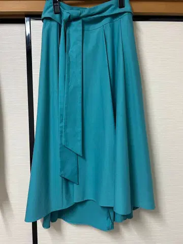 [ 새상품급 ] BLENHEIM 플레어 스커트 터콰이즈