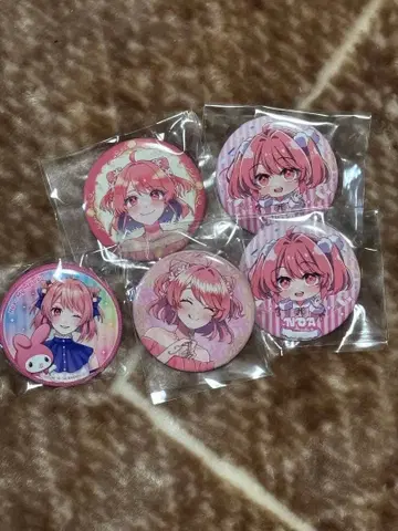 컬러풀 피치의 캔뱃지