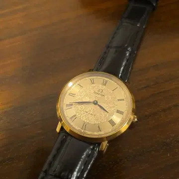 OMEGA 수동 와인딩 시계 골드