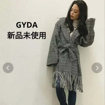 새상품 GYDA 제이다 허리 마크 프린지 코트 가디건