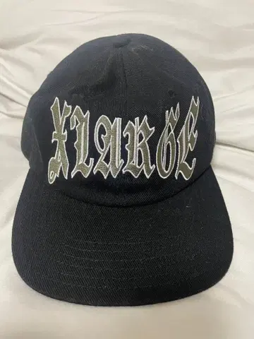 XLARGE 블랙 캡