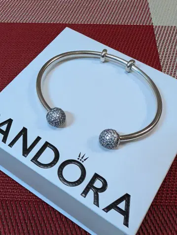 Pandora 실버 뱅글 크리스탈 볼