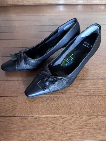 PRET-A-Air 블랙 하이힐