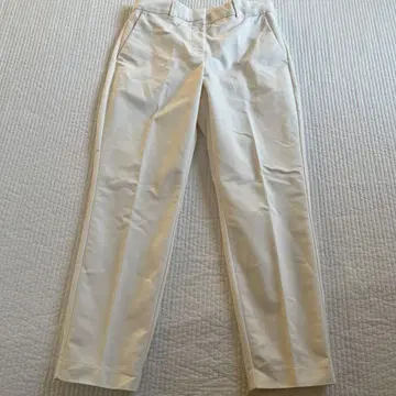 [미착용] 에이치앤엠 h&m 화이트 슬랙스 38사이즈