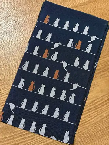 장식용 깃 선상의 고양이 키모노 카페 순수 실크