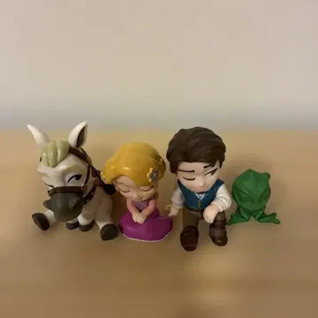 라푼젤 피규어 세트