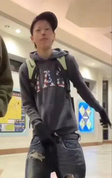 류짱 착용 GAP 후드티 S 사이즈