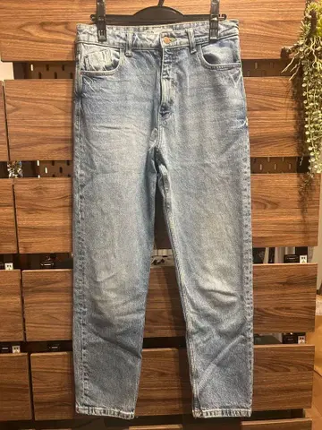 ZARA 테이퍼드 팬츠 데님