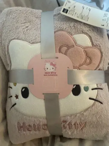 새상품 헬로키티 GU 마쉬멜로우 필 라운지 세트 핑크