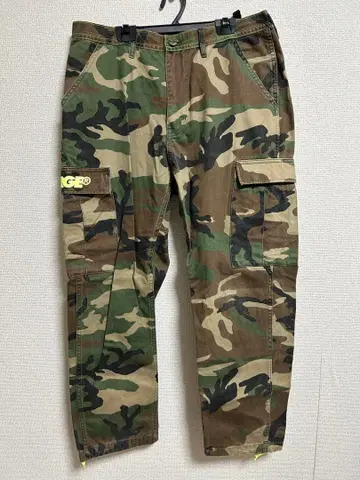XLARGE 카모플라쥬 팬츠