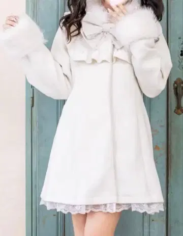 모에냐 시마무라 양산형 코트 화이트