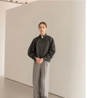 Ohga 트위드 상의