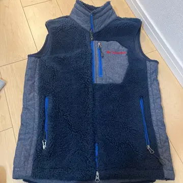 플리스 자켓 슬리브리스 네이비