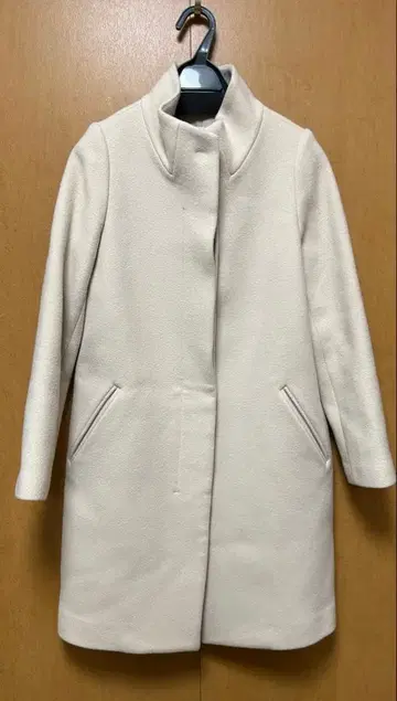 [노블] 베이지 코트