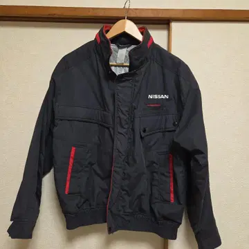 NISSAN AW8081 자켓 그레이 x 레드