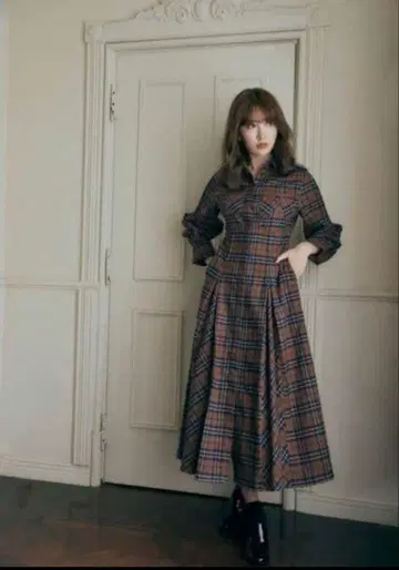 Checkered Pleats Long Shirt Dress