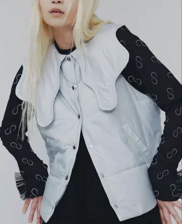 Poi 그레이 퀼팅 다운 베스트