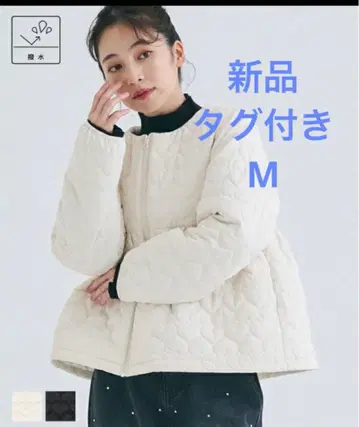 미사용 새상품 Coca 발수 하트 퀼팅 자켓 아이보리 페플럼