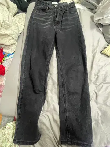 H&M 블랙 스트레이트 데님 32